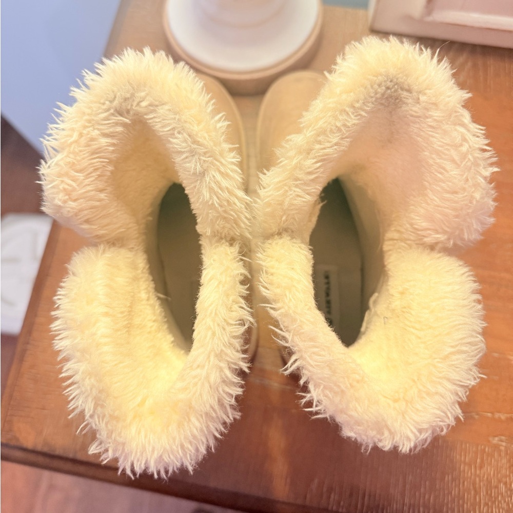 Airwalk Cozy Tan Faux Fur Lined Women's Boots - Picture 5 of 10